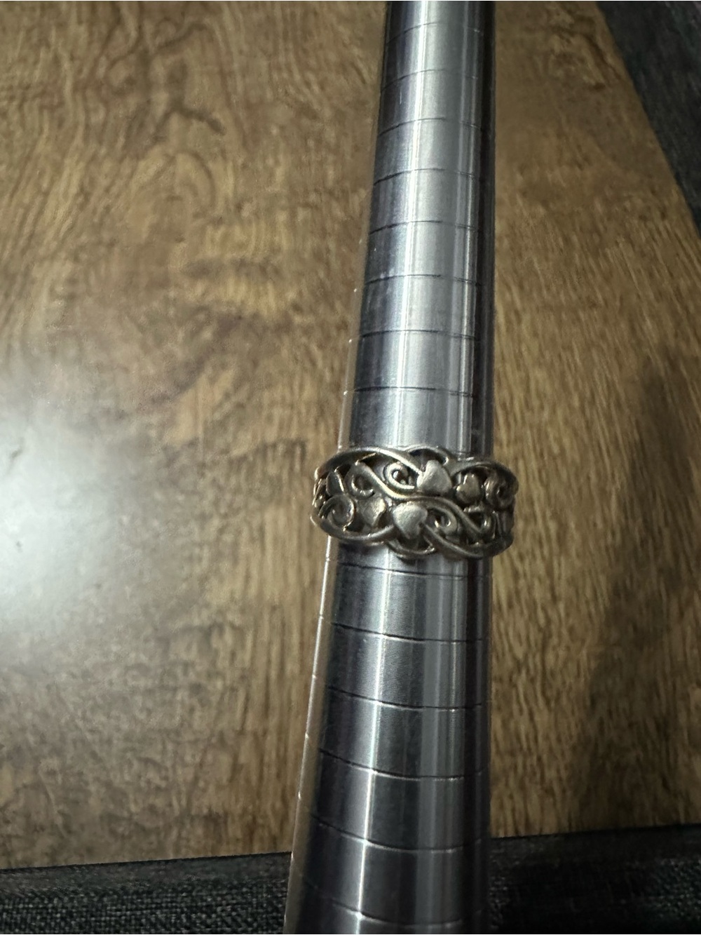 Sterling silver heart and vine ring Sz 9